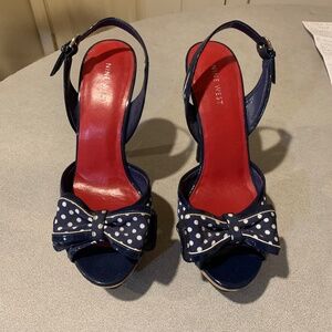 Nine West Blue/White Polka Dot Platform Sandals sz 8.5 M